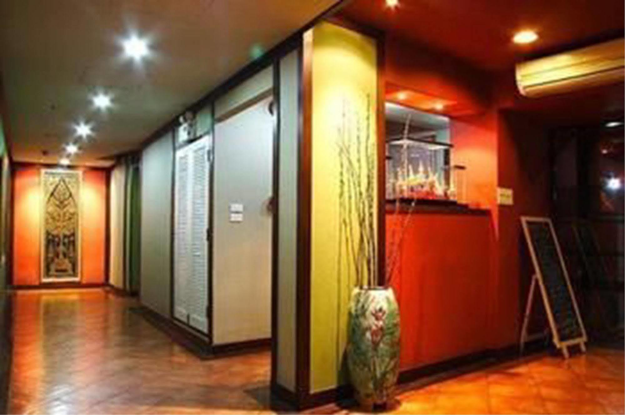 Oyo 434 Boonsiri Place Hotel Bangkok Zewnętrze zdjęcie